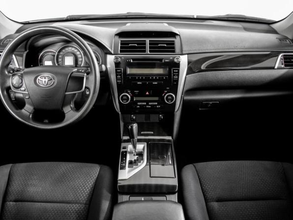 Toyota Camry VII (XV50) с пробегом 2014 года, цена 1 300 000 рублей, 224749 км, седан, Автокод Объявления