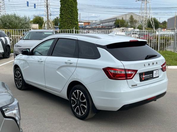 Lada (ВАЗ) Vesta I с пробегом 2019 года, цена 990 000 рублей, 111121 км, универсал, Автокод Объявления