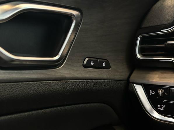 Kia Sportage V с пробегом 2023 года, цена 4 299 000 рублей, 58458 км, внедорожник, Автокод Объявления