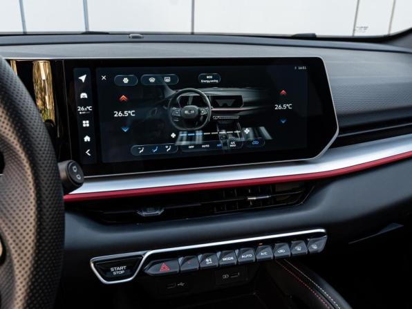 Geely Coolray I Рестайлинг с пробегом 2023 года, цена 2 120 000 рублей, 16315 км, внедорожник, Автокод Объявления