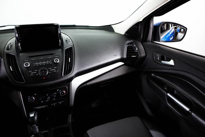 Ford Escape III Рестайлинг с пробегом 2016 года, цена 1 479 000 рублей, 144500 км, внедорожник, Автокод Объявления