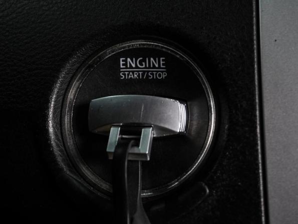 Volkswagen Passat B7 с пробегом 2012 года, цена 899 000 рублей, 185704 км, седан, Автокод Объявления