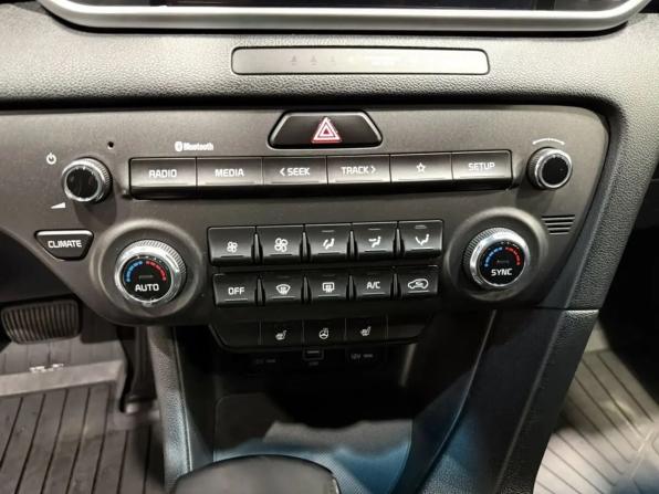 Kia Sportage IV Рестайлинг с пробегом 2021 года, цена 2 372 000 рублей, 106900 км, внедорожник, Автокод Объявления