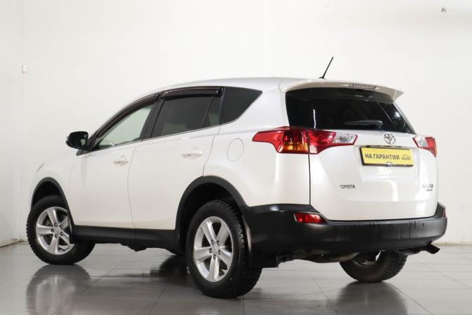 Toyota RAV4 IV (XA40) с пробегом 2013 года, цена 2 069 000 рублей, 155000 км, внедорожник, Автокод Объявления