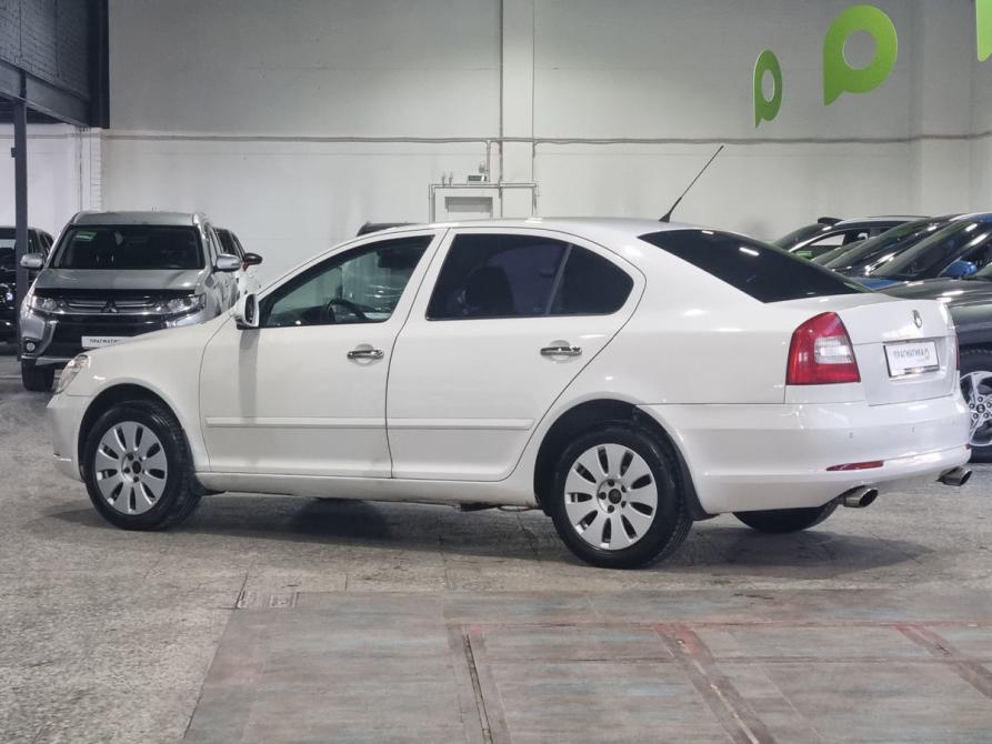 Skoda Octavia II (A5) Рестайлинг Санкт-Петербург  - изображение 4