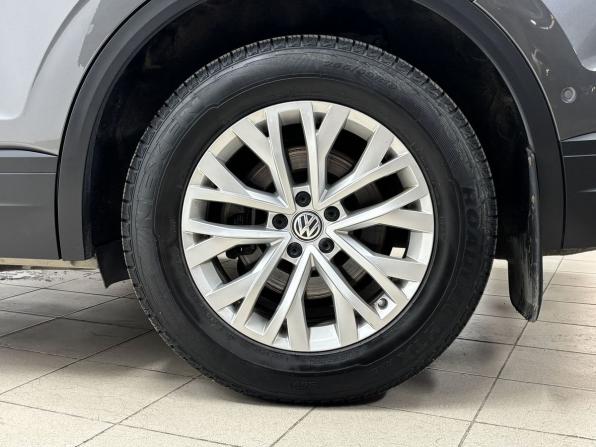 Volkswagen Touareg III с пробегом 2019 года, цена 5 390 000 рублей, 98489 км, внедорожник, Автокод Объявления