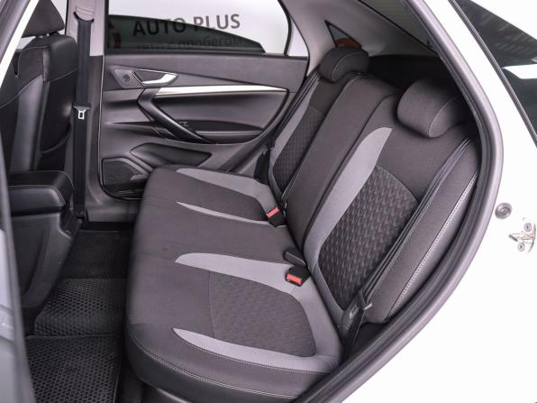 Lada (ВАЗ) Vesta I Рестайлинг (NG) с пробегом 2024 года, цена 1 199 000 рублей, 68100 км, седан, Автокод Объявления