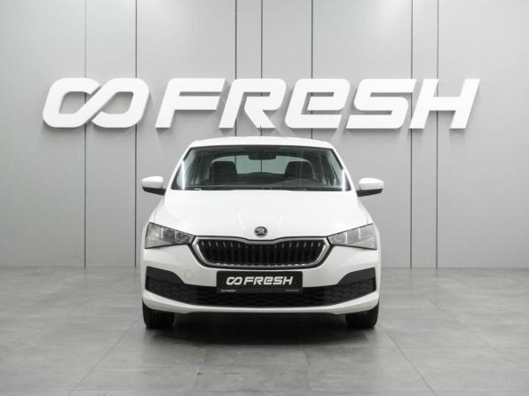 Skoda Rapid II с пробегом 2021 года, цена 1 439 000 рублей, 98693 км, лифтбек, Автокод Объявления