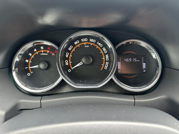 Lada (ВАЗ) Largus I Рестайлинг с пробегом 2024 года, цена 1 460 000 рублей, 46000 км, универсал, Автокод Объявления