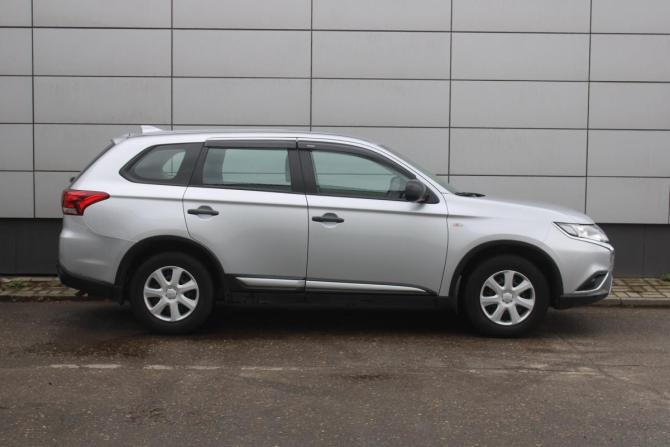 Mitsubishi Outlander III Рестайлинг 3 с пробегом 2021 года, цена 2 195 000 рублей, 126526 км, внедорожник, Автокод Объявления