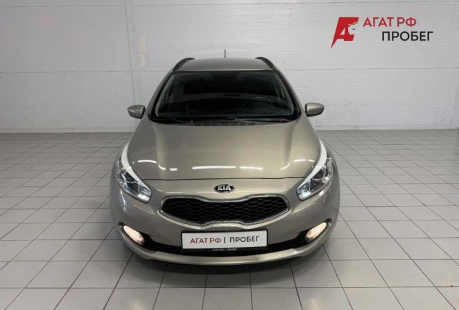 Kia Ceed II с пробегом 2013 года, цена 1 200 000 рублей, 139374 км, универсал, Автокод Объявления