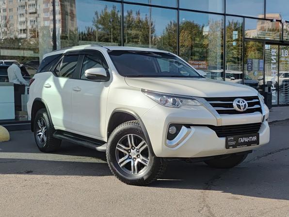 Toyota Fortuner II с пробегом 2019 года, цена 3 399 000 рублей, 98760 км, внедорожник, Автокод Объявления