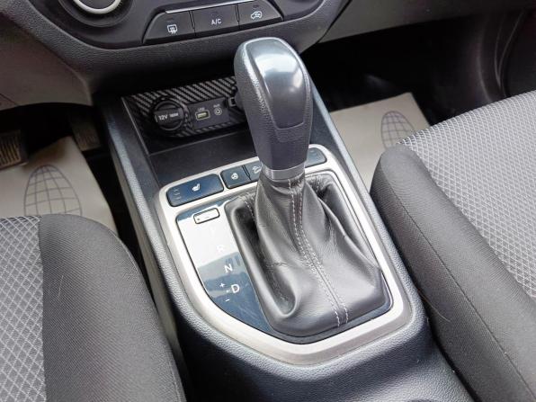 Hyundai Creta I с пробегом 2017 года, цена 1 399 995 рублей, 195476 км, внедорожник, Автокод Объявления