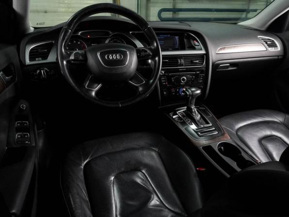 Audi A4 IV (B8) Рестайлинг с пробегом 2014 года, цена 1 399 000 рублей, 211210 км, седан, Автокод Объявления