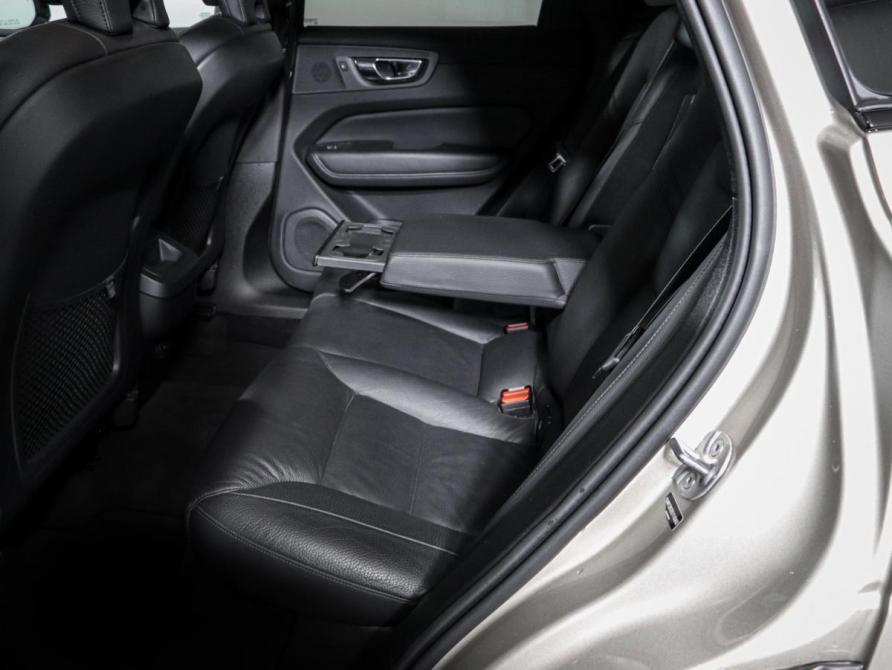 Volvo XC60 II Рестайлинг Москва  - изображение 10