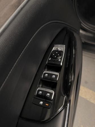 Kia K5 III с пробегом 2021 года, цена 2 380 000 рублей, 94740 км, седан, Автокод Объявления