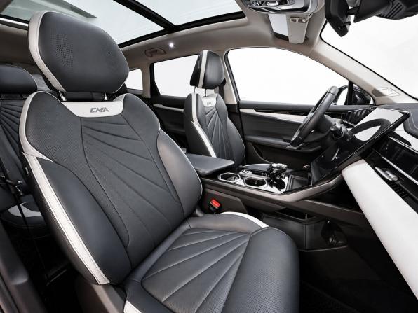 Geely Atlas II с пробегом 2024 года, цена 2 940 000 рублей, 38772 км, внедорожник, Автокод Объявления