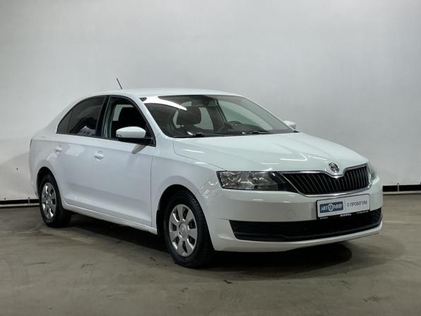 Skoda Rapid I Рестайлинг с пробегом 2017 года, цена 1 199 000 рублей, 108257 км, лифтбек, Автокод Объявления