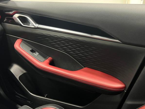 Geely Coolray I Рестайлинг с пробегом 2023 года, цена 1 995 000 рублей, 51315 км, внедорожник, Автокод Объявления