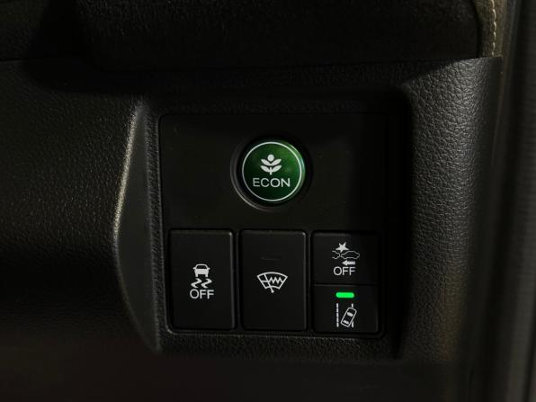 Honda Vezel I Рестайлинг с пробегом 2019 года, цена 2 150 000 рублей, 80089 км, внедорожник, Автокод Объявления
