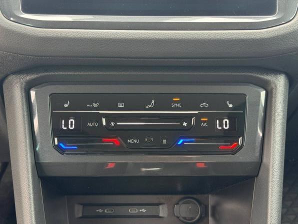 Volkswagen Tiguan II Рестайлинг с пробегом 2021 года, цена 3 095 000 рублей, 97661 км, внедорожник, Автокод Объявления