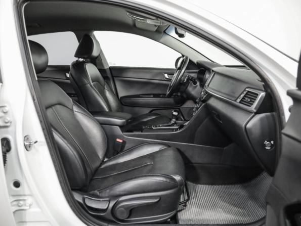 Kia Optima IV с пробегом 2016 года, цена 1 349 000 рублей, 210400 км, седан, Автокод Объявления