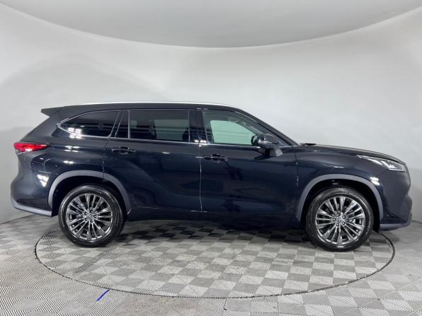 Toyota Highlander IV (XU70) с пробегом 2026 года, цена 5 450 000 рублей, 30 км, внедорожник, Автокод Объявления