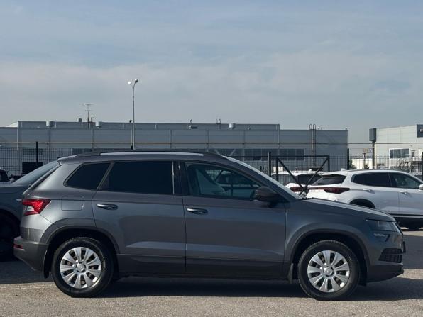 Skoda Karoq I с пробегом 2021 года, цена 1 749 000 рублей, 186000 км, внедорожник, Автокод Объявления