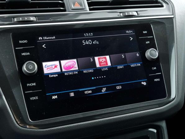 Volkswagen Tiguan II Рестайлинг с пробегом 2021 года, цена 3 098 000 рублей, 90483 км, внедорожник, Автокод Объявления