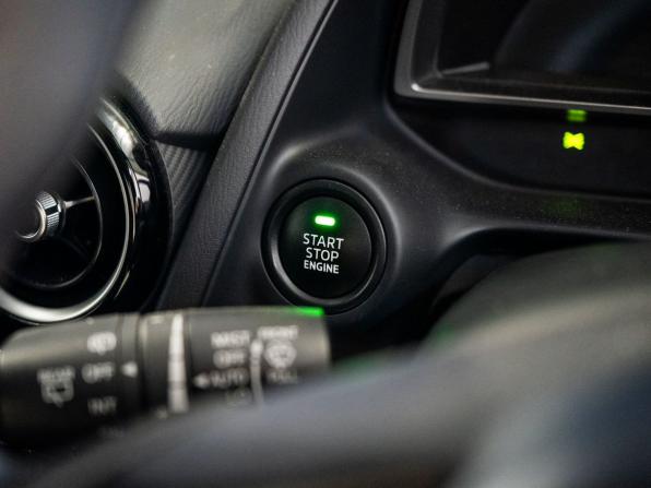 Mazda Demio IV (DJ) с пробегом 2019 года, цена 1 200 000 рублей, 55478 км, хэтчбек, Автокод Объявления