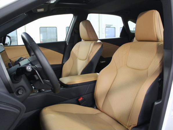 Lexus RX V с пробегом 2025 года, цена 8 096 000 рублей, 22 км, внедорожник, Автокод Объявления