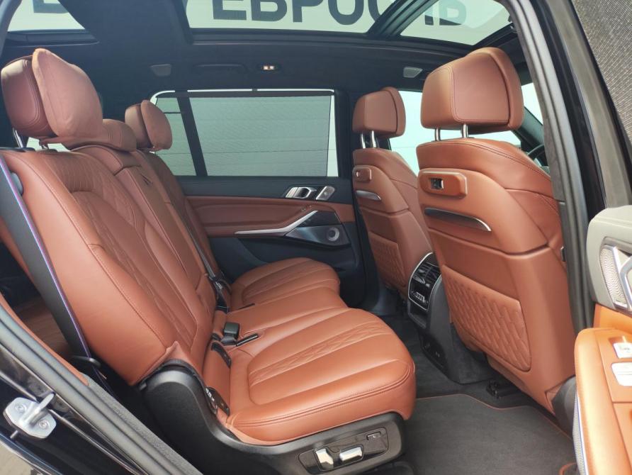 BMW X7 I (G07) Рестайлинг Санкт-Петербург  - изображение 18