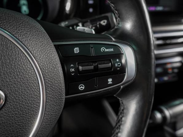 Kia K5 III с пробегом 2020 года, цена 2 799 000 рублей, 66850 км, седан, Автокод Объявления