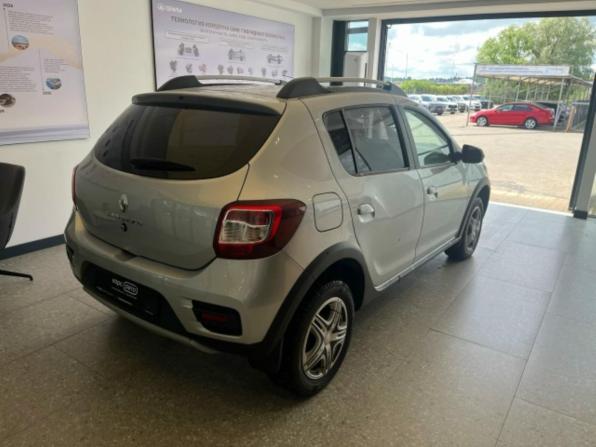 Renault Sandero II Рестайлинг с пробегом 2021 года, цена 1 132 000 рублей, 135039 км, хэтчбек, Автокод Объявления