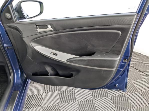 Hyundai Solaris I Рестайлинг с пробегом 2016 года, цена 1 099 000 рублей, 121462 км, седан, Автокод Объявления