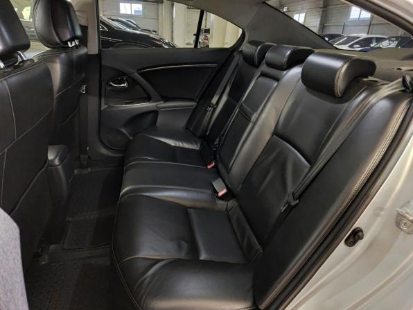 Toyota Avensis III с пробегом 2010 года, цена 910 000 рублей, 264686 км, седан, Автокод Объявления