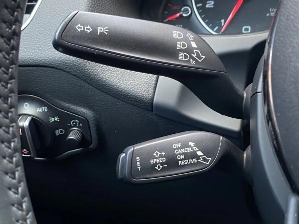 Audi Q5 I (8R) Рестайлинг с пробегом 2012 года, цена 1 760 000 рублей, 173000 км, внедорожник, Автокод Объявления