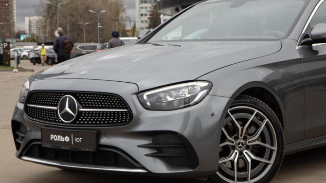 Mercedes-Benz E-Класс V (W213 S213 C238) Рестайлинг с пробегом 2021 года, цена 4 718 000 рублей, 42948 км, седан, Автокод Объявления