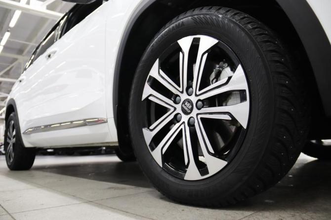 Geely Monjaro I с пробегом 2024 года, цена 3 595 950 рублей, 45470 км, внедорожник, Автокод Объявления
