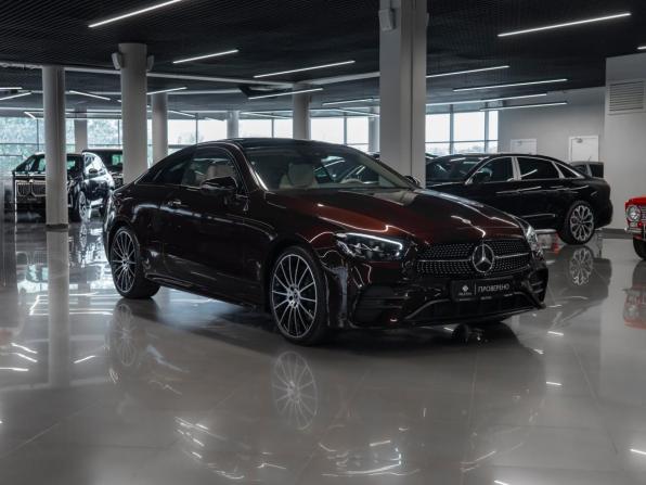 Mercedes-Benz E-Класс V (W213 S213 C238) Рестайлинг с пробегом 2022 года, цена 7 150 000 рублей, 1628 км, купе, Автокод Объявления