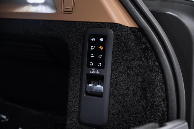 Новый Land Rover Range Rover V 2026 года, цена 24 300 000 рублей, внедорожник, Автокод Объявления