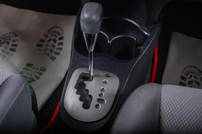 Toyota Vitz III (XP130) с пробегом 2013 года, цена 1 099 000 рублей, 78000 км, хэтчбек, Автокод Объявления
