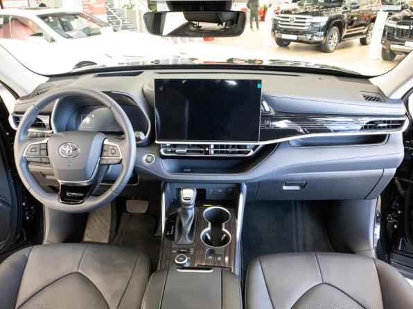 Toyota Highlander IV (XU70) с пробегом 2026 года, цена 5 890 000 рублей, 100 км, внедорожник, Автокод Объявления