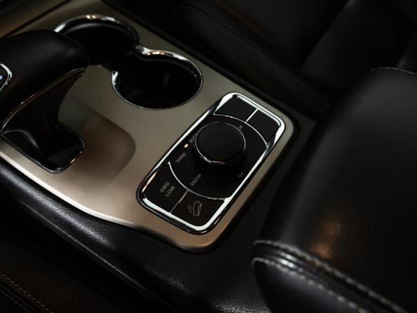 Jeep Grand Cherokee IV (WK2) Рестайлинг с пробегом 2013 года, цена 2 190 000 рублей, 148540 км, внедорожник, Автокод Объявления