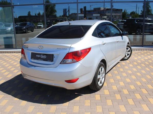 Hyundai Solaris I с пробегом 2014 года, цена 556 000 рублей, 203500 км, седан, Автокод Объявления
