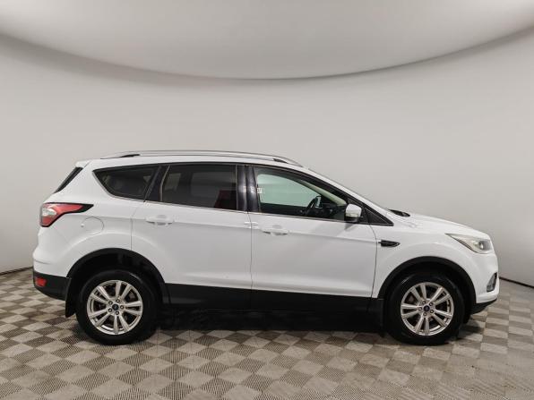 Ford Kuga II Рестайлинг с пробегом 2017 года, цена 1 499 000 рублей, 184586 км, внедорожник, Автокод Объявления