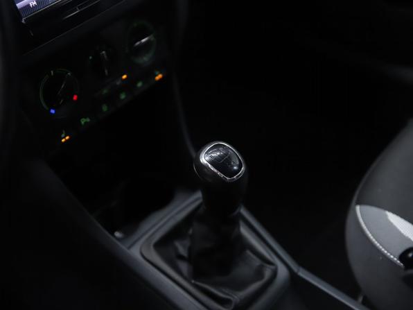 Skoda Rapid I Рестайлинг с пробегом 2019 года, цена 1 190 000 рублей, 130356 км, лифтбек, Автокод Объявления
