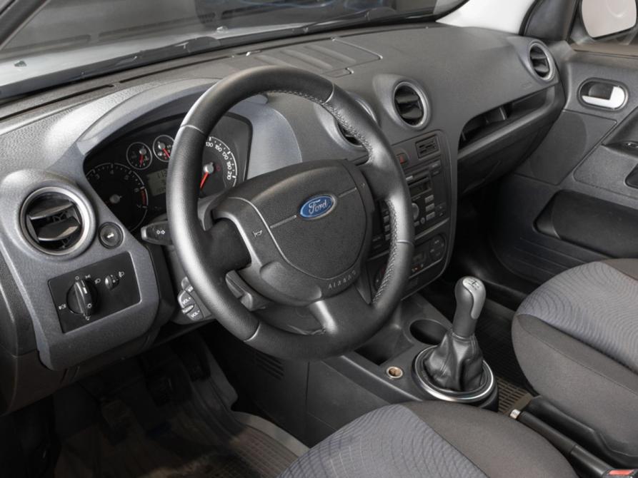 Ford Fusion I Рестайлинг Казань  - изображение 5