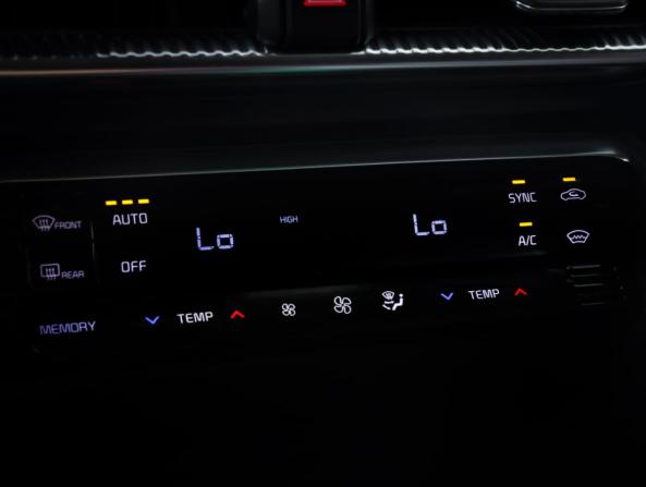 Kia K5 III с пробегом 2020 года, цена 2 354 000 рублей, 126514 км, седан, Автокод Объявления