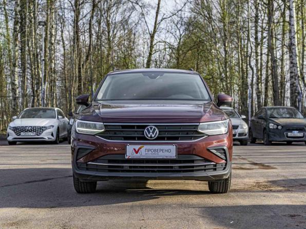Volkswagen Tiguan II Рестайлинг с пробегом 2021 года, цена 2 405 000 рублей, 143292 км, внедорожник, Автокод Объявления